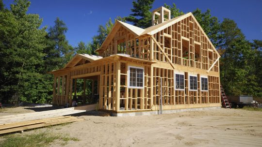 Особенности строительства домов и коттеджей