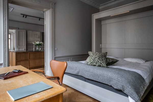 Оттенки серого в дизайне изысканной квартиры в Гетеборге