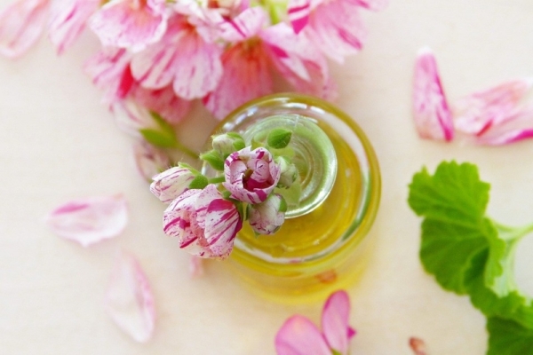 8 ароматов для дома, которые помогут избавиться от надоедливых насекомых