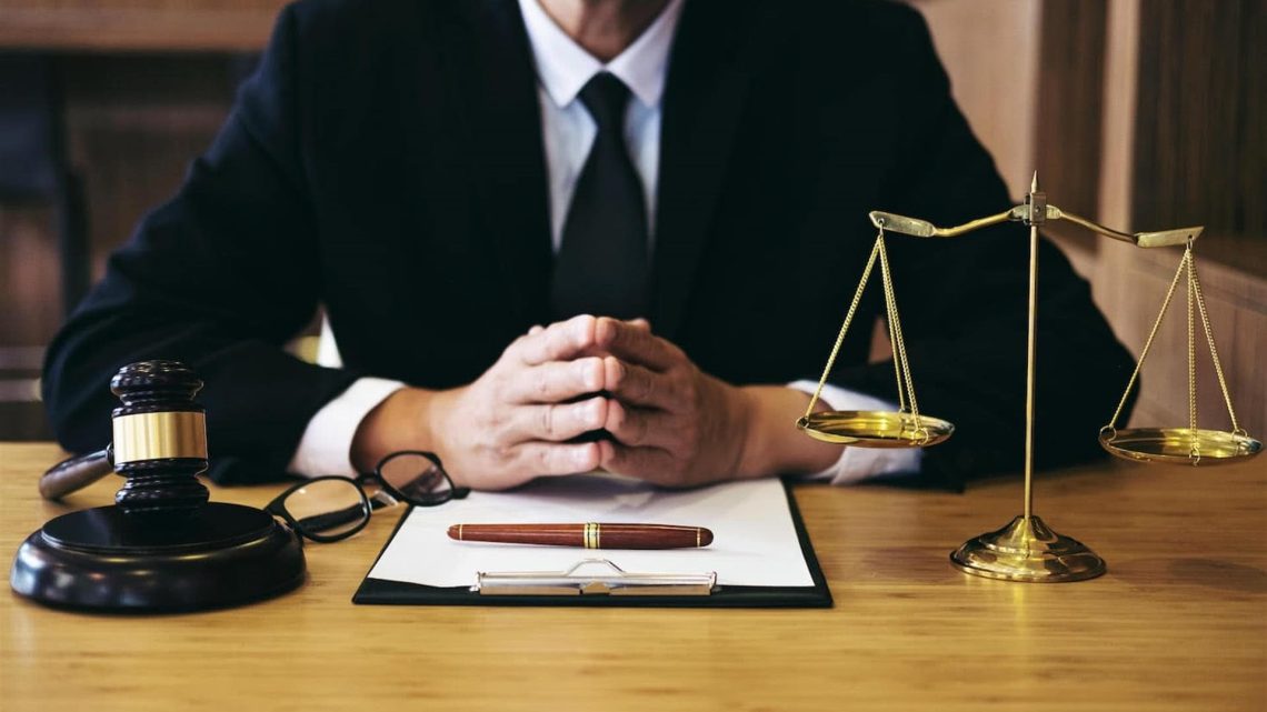 Юридическая компания: профессиональные услуги для защиты ваших прав